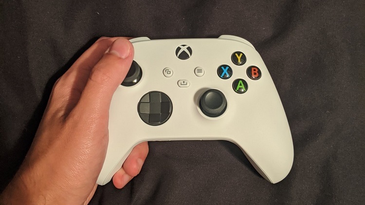 Xbox Series S Yeni Oyun Kumandası Sızıntısıyla Onaylandı
